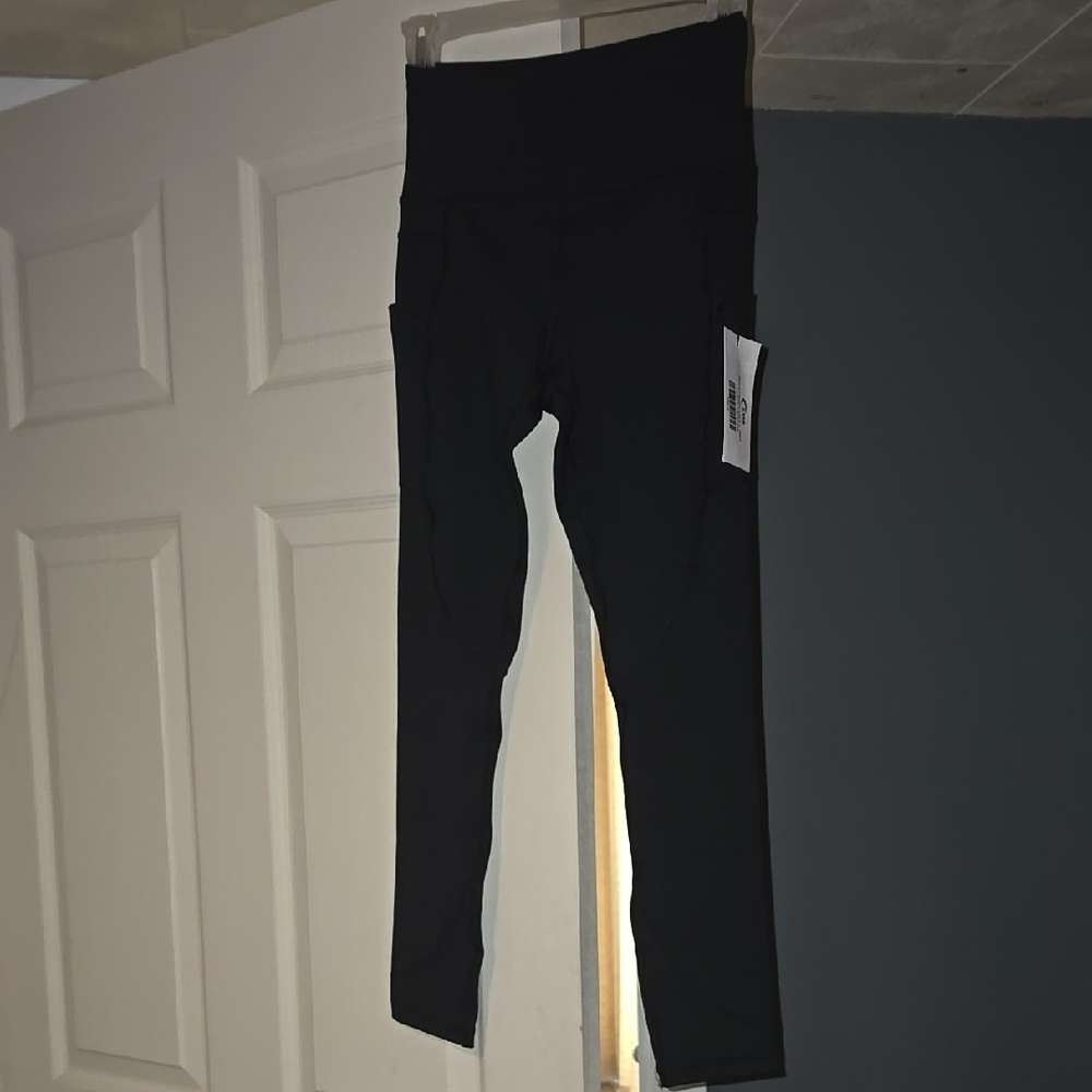 ZYIA Black Leggings Slim Fit Full-Length